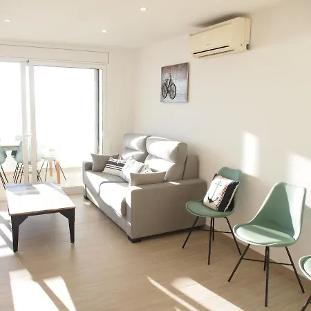 Apartment Grand Pavois 37 Roses